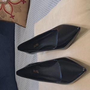 Michael Kors low heels pumps